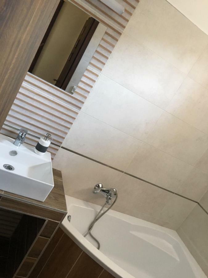 Konrad Apartman Βίλα Balatonmáriafürdő Εξωτερικό φωτογραφία