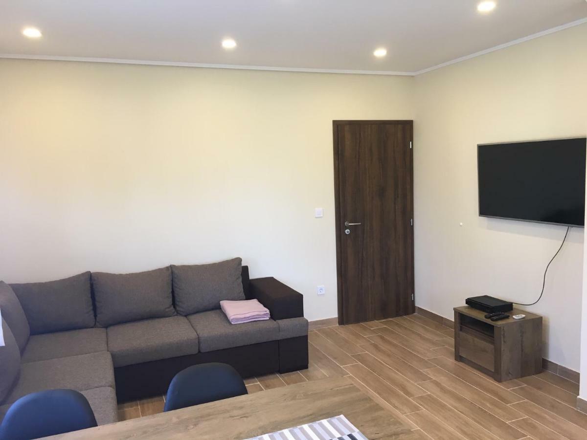Konrad Apartman Βίλα Balatonmáriafürdő Εξωτερικό φωτογραφία